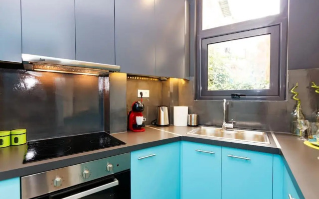 2 bedroom design apartment in Athens center