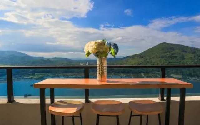 Peninsula Youpin Seaview Holiday Apartment (Shenzhou Peninsula Shop)