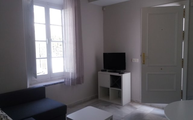 Apartment 1 Bedroom With Wifi 108002