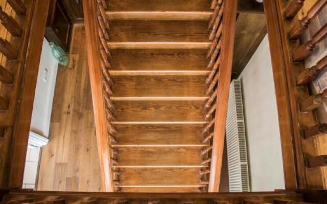 The Grange Guesthouse, Cefn-Coed