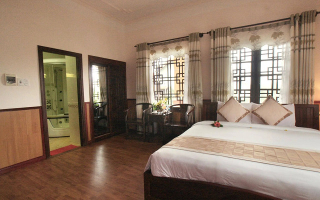 Bach Dang Hoi An Hotel
