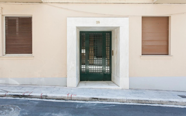 Plaka City Centre Studio