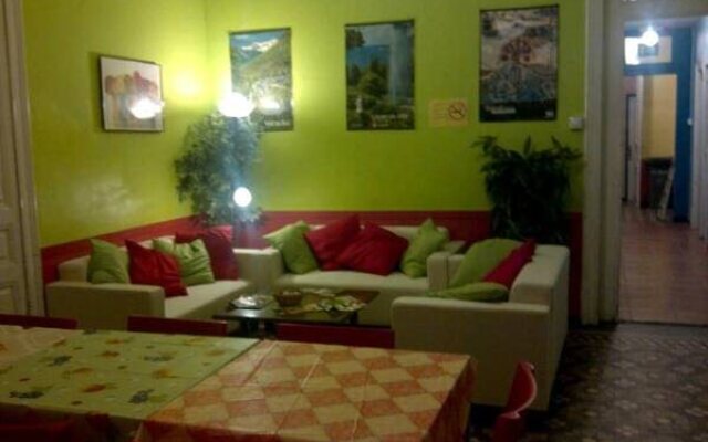 Backpackers House Bcn