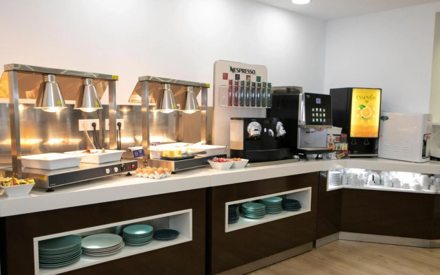 Aparthotel PYR Fuengirola