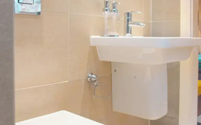 Cozy 2bedroom Sheffield City Apartment