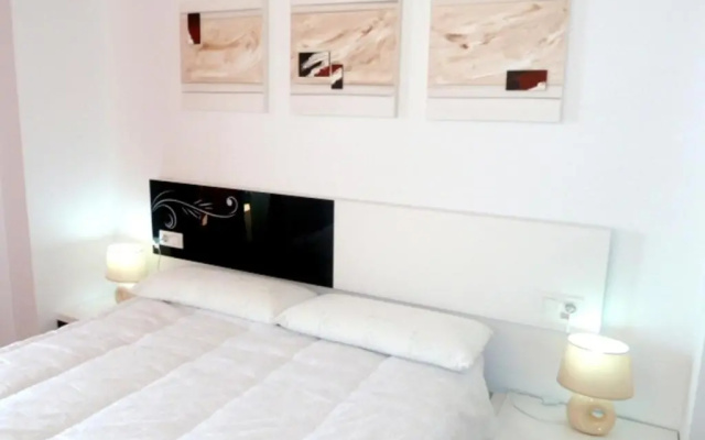 Apartamento Con Piscina Y Vistas Al Mar Ref 154