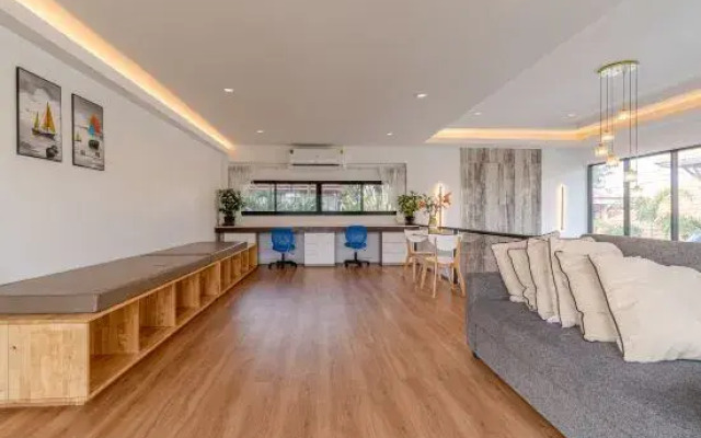 J2. Urban Supper Deluxe Villa 600m from beach