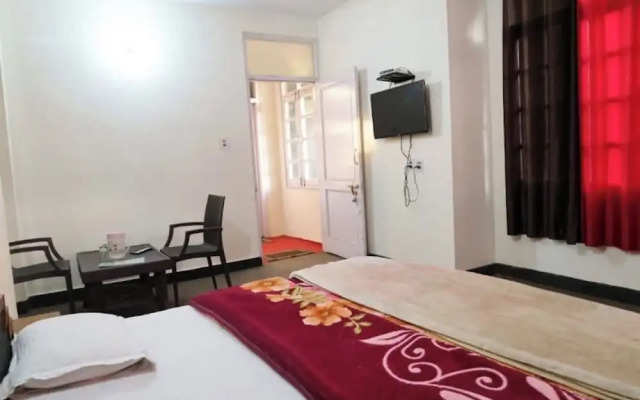 Hotel paradise hills