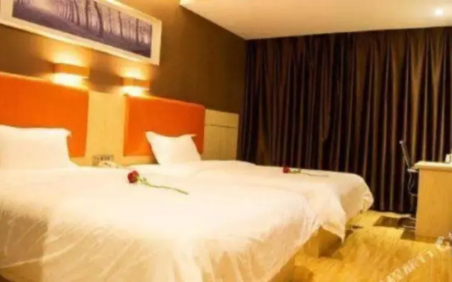 7 Days Premium Yichun Gaoshi Road
