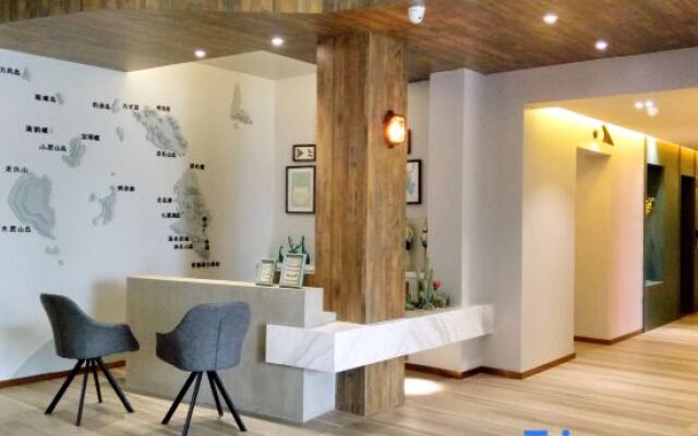 Windock & Dearwe Holiday Hotel