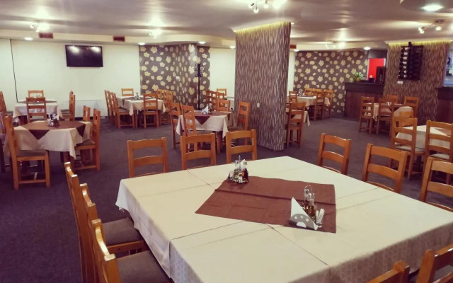 Hotel Touristic Home Kailaka