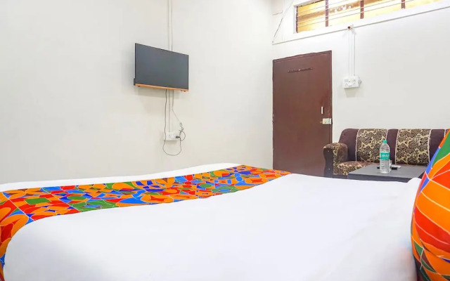Fabhotel Om Sai