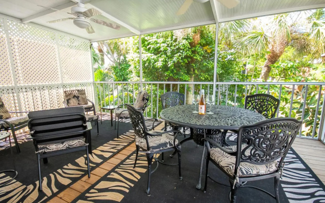 Beach Walk - 6250 Holmes #31