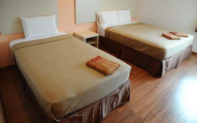 Oyo 1158 906 Airport