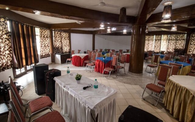 La Perle River Resort