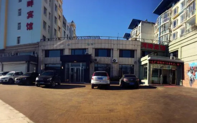 Riverside Hotel