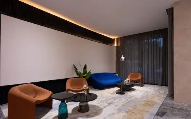 Beauty Ripples Luxury Hotel (Lugu Technology Park Jiantang Subway Station)