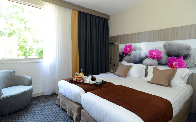 Logis Hôtel Le Parc de Geoffroy