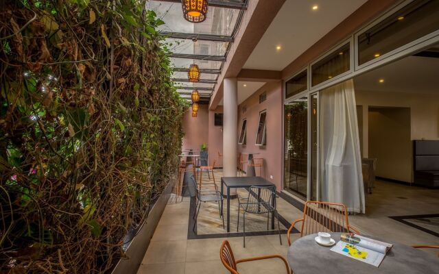 Source Of the Nile Hotel Namanve