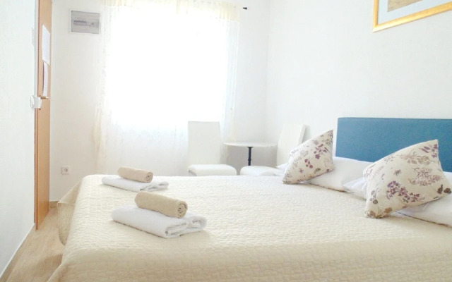 Peruzovic Rooms 1