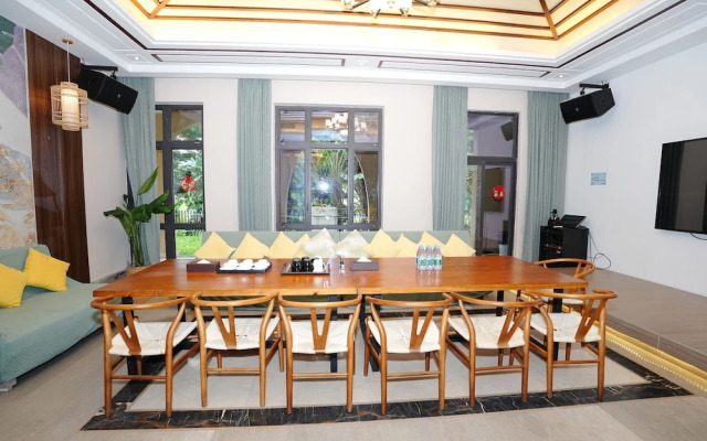 Huizhou Hazens East Resort