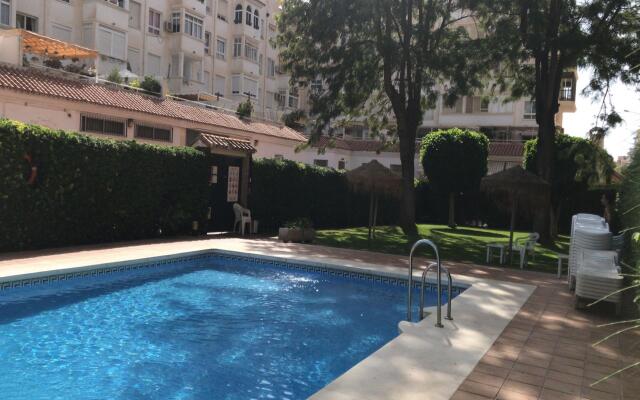Apartment Hispanidad With Pool