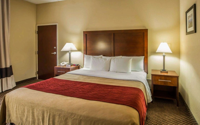 Comfort Inn & Suites