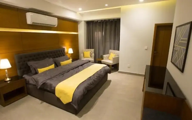 Space Luxury Rental Suites