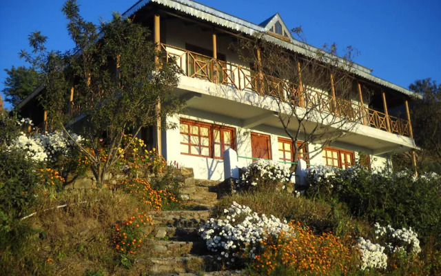 Kafal House Pangot