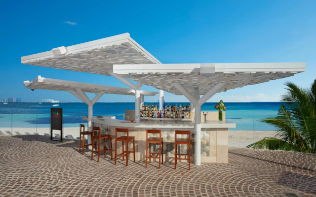 Breathless Cancun Soul Resort & Spa - Adults Only - All Inclusive