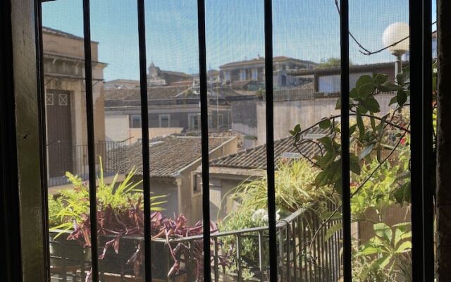 The Artist Home Catania Centro