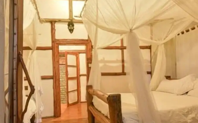 Kazinga Wilderness Safari Camp