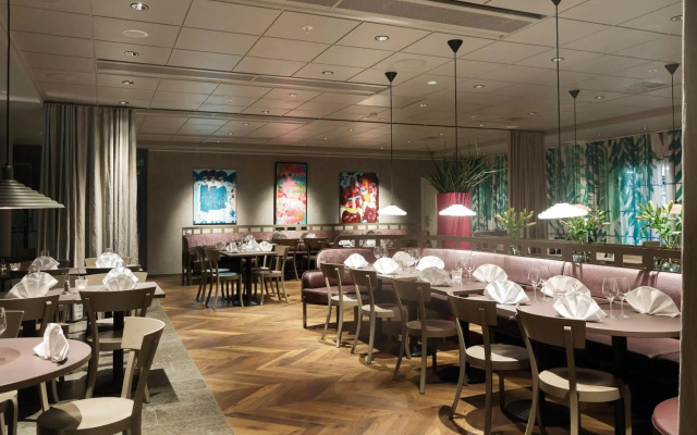Elite Park Avenue Hotel