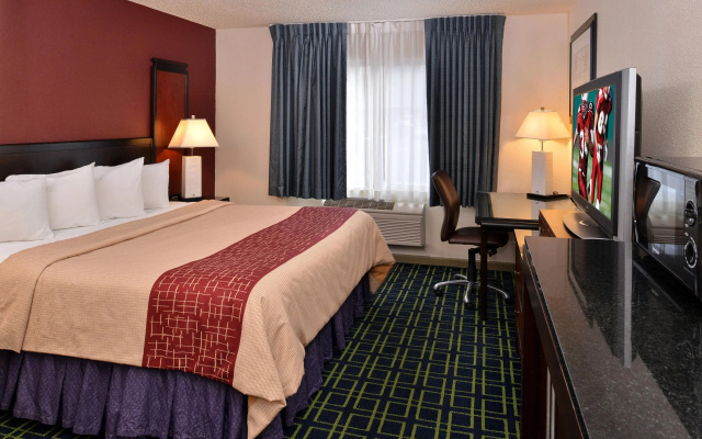 Red Roof Inn Arcata