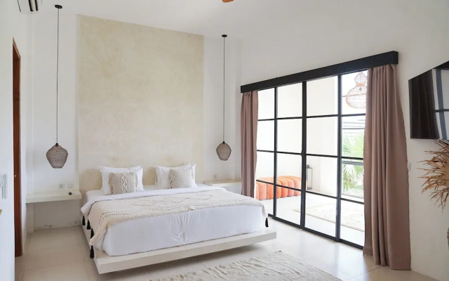 Arrova Bali by Blacksand