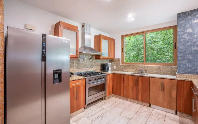 Magical 4BR Apartment w Maid bbq in Casa de Campo