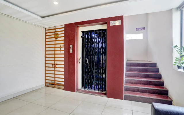 Vasishtha Grand by OYO Rooms
