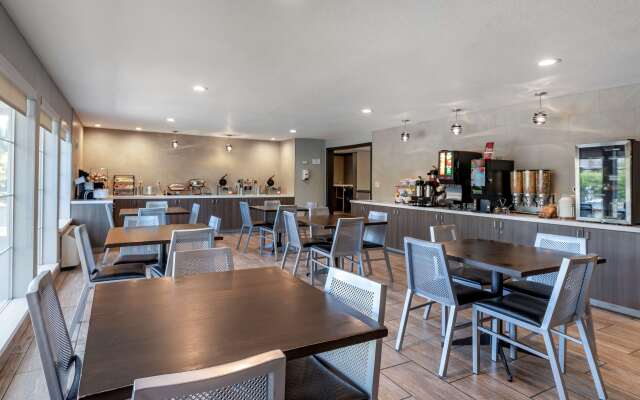 Best Western Plus Las Vegas West