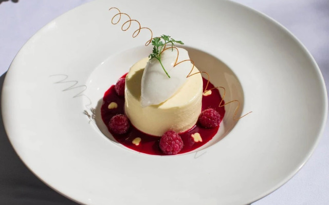 Lord Bute Hotel & Restaurant