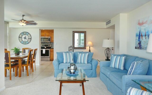 South Seas Tower 4-1711