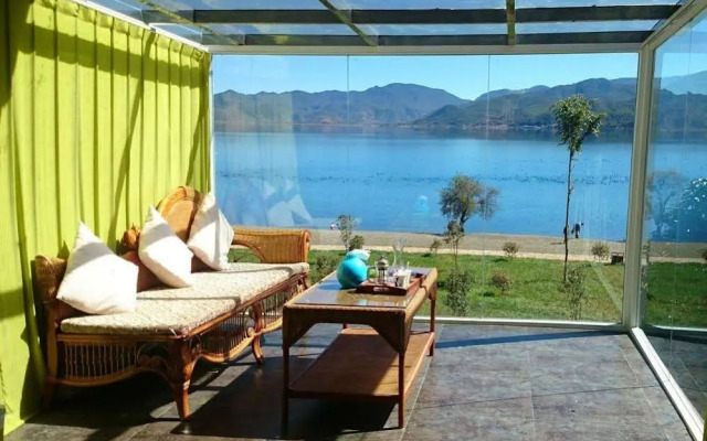 Lugu lake Jingshui Liusheng Inn