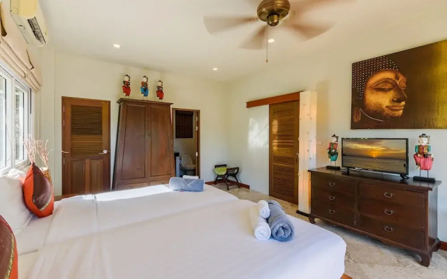Aster Pool Villa
