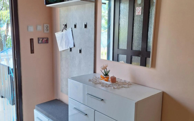 Villa Vesna, 70m from beach