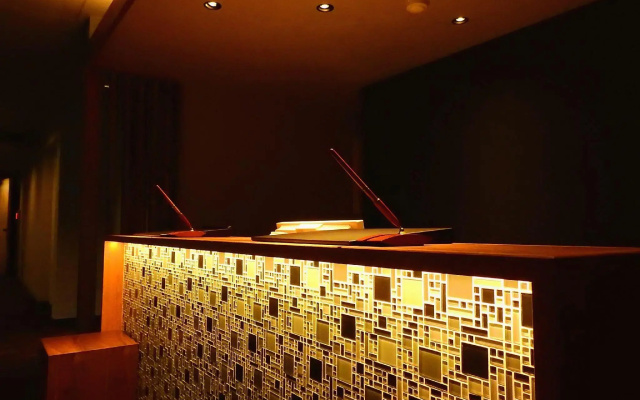 Oki Plaza Hotel