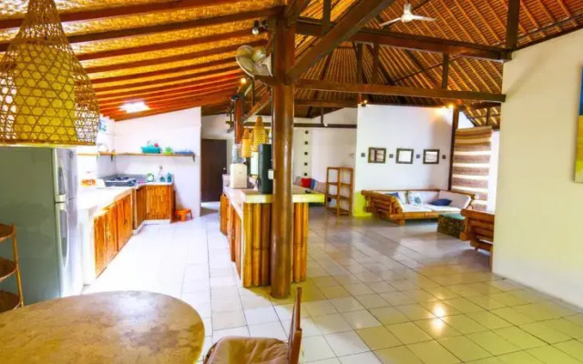Katy Beach Villa