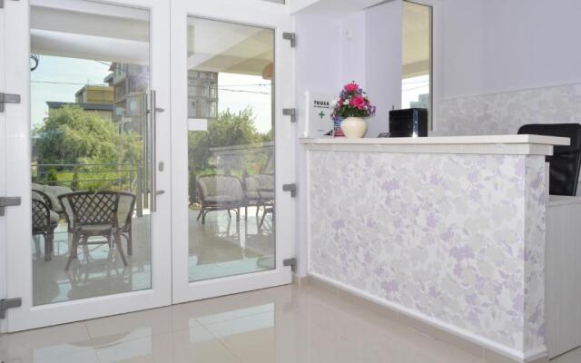 Mykonos Mamaia Boutique Villa