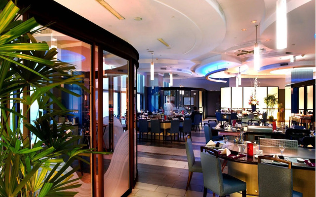 85 Sky Tower Hotel