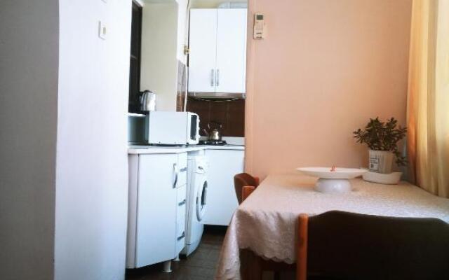 apartment on melashvili 4 old batumi