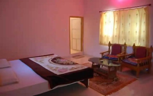 Hotel Oasis