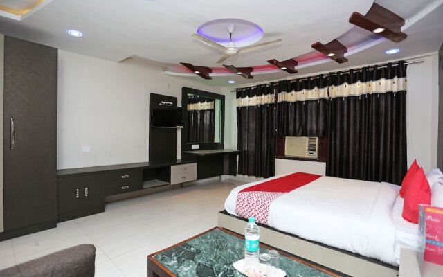 Hotel Maharaja Palace By OYO Rooms